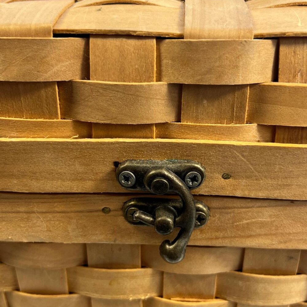 Vintage Decorative Pears in Woven Basket Artificial Fruit Collection Home Decor - Picture 2 of 6